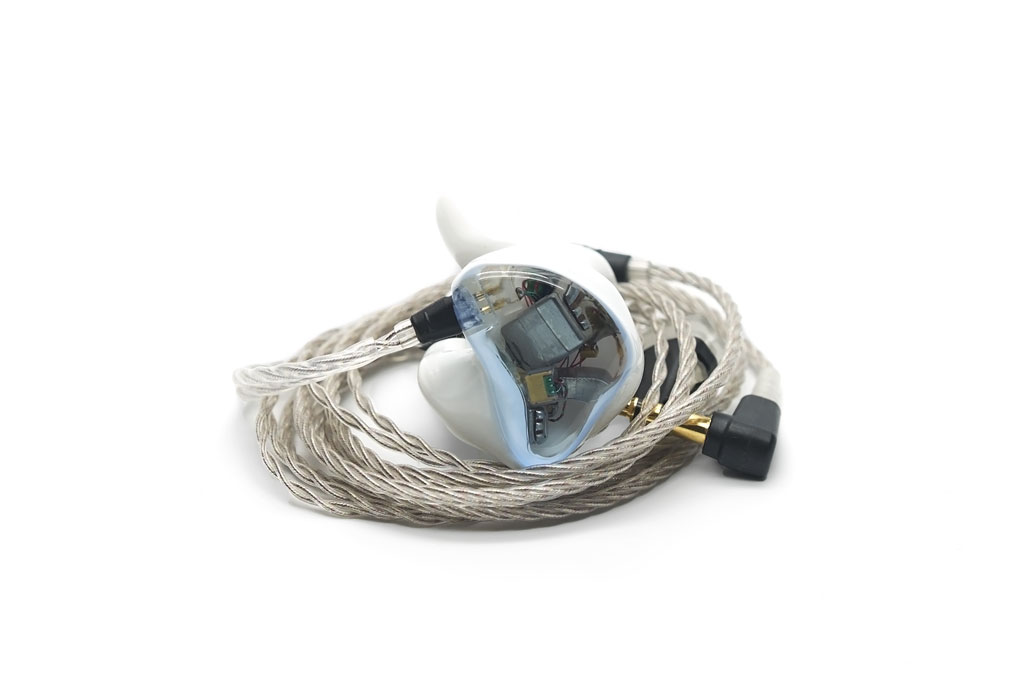 DKM-Alclair-5-driver-custom-in-ear